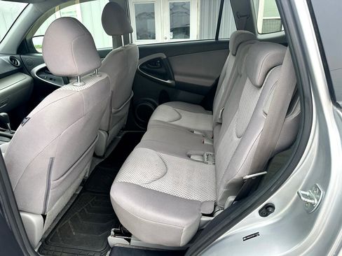 Used 2008 Toyota RAV4 4WD image 8