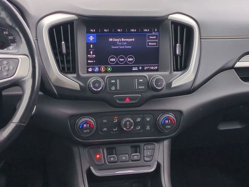 Used 2020 GMC Terrain SLT w/ Preferred Package image 30