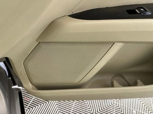 Used 2015 Ford Fusion SE w/ Equipment Group 202A image 29