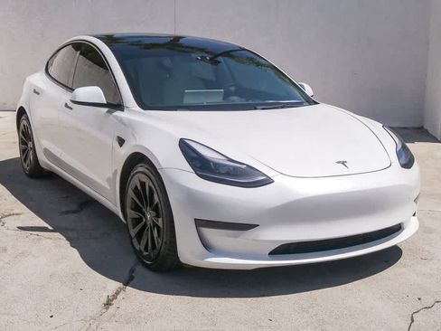 Used 2023 Tesla Model 3 Long Range AWD/4WD image 3