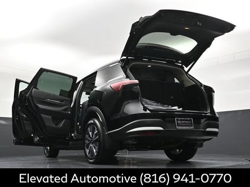 Certified 2026 INFINITI QX60 Luxe w/ Cargo Package AWD/4WD image 37