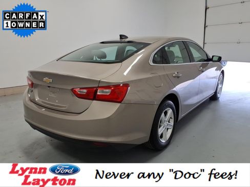 Used 2023 Chevrolet Malibu LS image 3