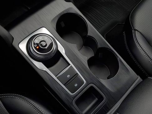 Certified 2023 Ford Escape Platinum image 22