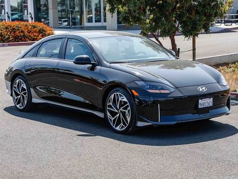 Certified 2023 Hyundai Ioniq 6 SEL w/ Cargo Package RWD image 6