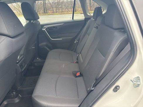 Certified 2025 Toyota RAV4 LE image 20