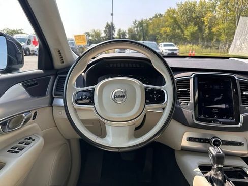 Used 2016 Volvo XC90 T6 Momentum AWD/4WD image 20
