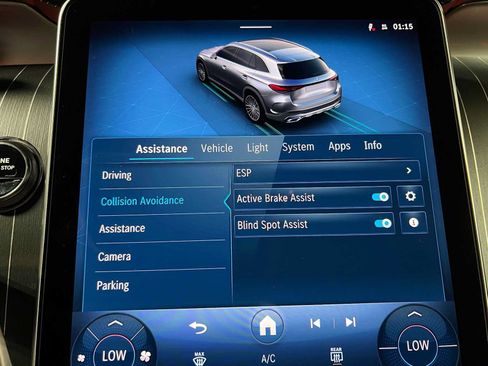 Certified 2026 Mercedes-Benz GLC 300 4MATIC image 39