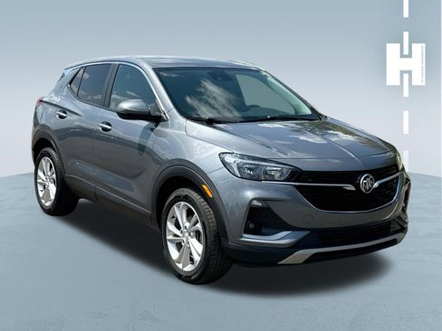 Used 2022 Buick Encore GX Preferred w/ Cold Weather Comfort Package AWD/4WD image 2