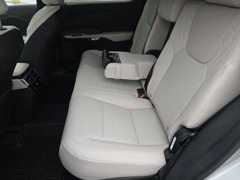 Used 2025 Lexus RX 350 Premium image 35