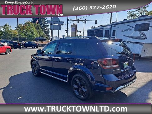 Used 2020 Dodge Journey Crossroad image 5