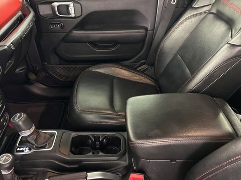 Used 2019 Jeep Wrangler Unlimited Rubicon image 15