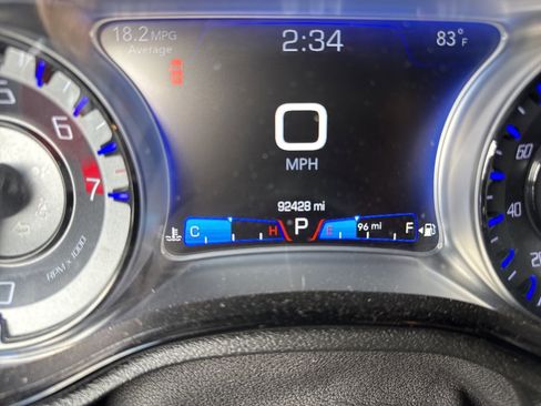 Used 2018 Chrysler 300 S w/ 300S Premium Group image 34