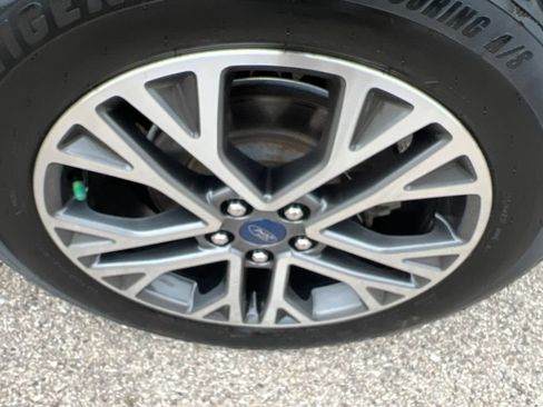 Used 2020 Ford Escape SEL AWD/4WD image 45