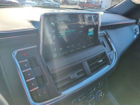 Used 2023 Chevrolet Tahoe Z71 w/ Luxury Package image 21