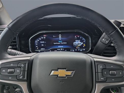 Used 2024 Chevrolet Silverado 2500 LTZ image 29