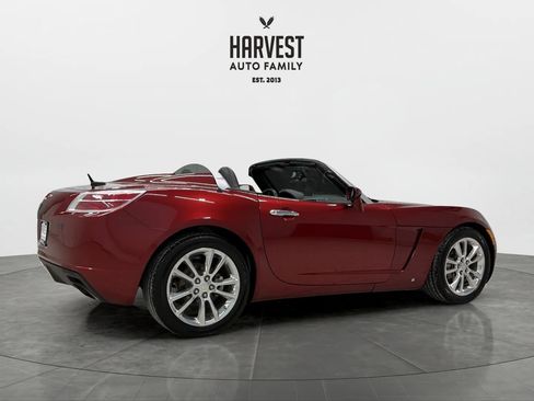 Used 2009 Saturn Sky Ruby Red image 18