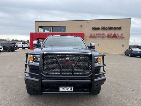 Used 2016 GMC Sierra 2500 SLT w/ All-Terrain HD Package image 8