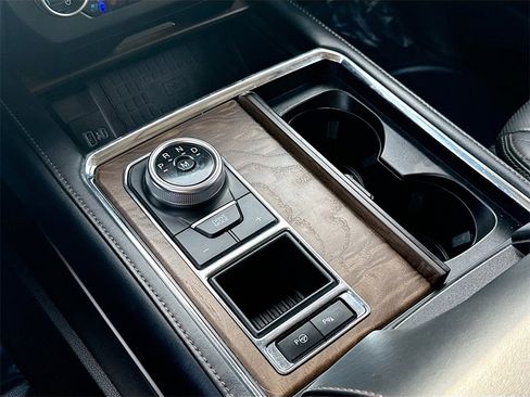 Used 2021 Ford Expedition Max Platinum image 17