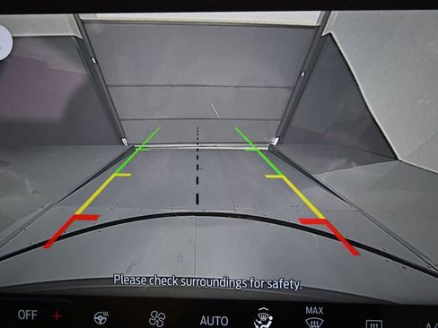 Certified 2025 Ford Escape SE w/ Class II Trailer Tow Package image 17