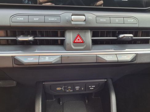 Used 2025 Kia K4 EX FWD image 24