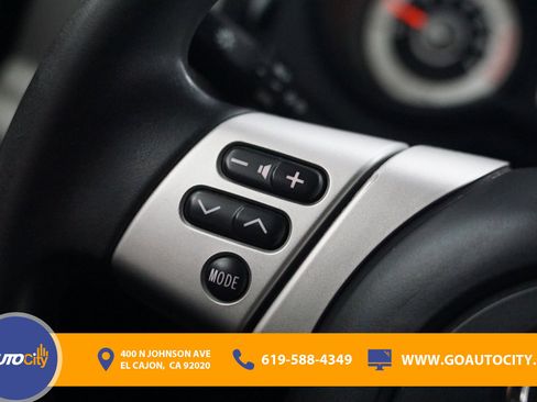 Used 2014 Toyota FJ Cruiser 4WD w/ Convenience Package image 18