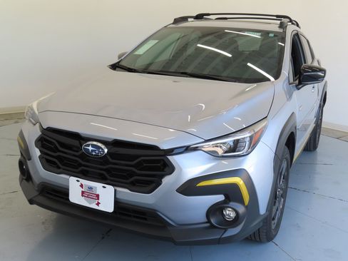 Used 2024 Subaru Crosstrek 2.5i Sport w/ Crosstrek Mirror Package image 10