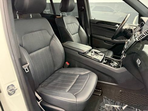 Used 2019 Mercedes-Benz GLE 400 4MATIC w/ Premium 1 Package image 70