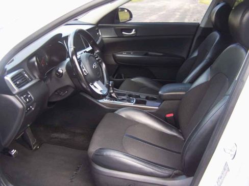 Used 2019 Kia Optima S w/ S Panoramic Sunroof Package image 7