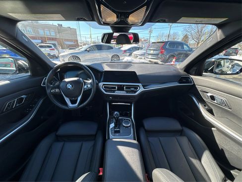 Used 2020 BMW 330i xDrive 330i xDrive Sedan 4D image 30