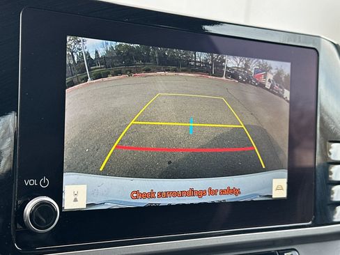 Certified 2025 Toyota Camry SE image 27