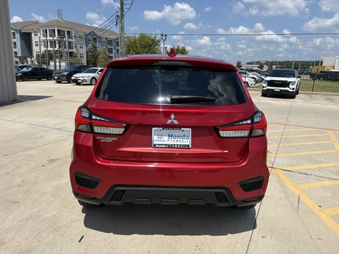 Used 2021 Mitsubishi Outlander Sport ES FWD image 7