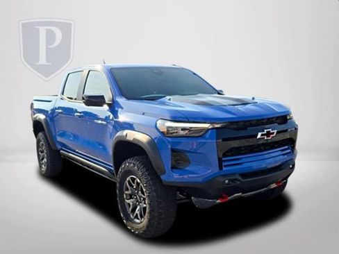 New 2026 Chevrolet Colorado ZR2 w/ Technology Package AWD/4WD image 14