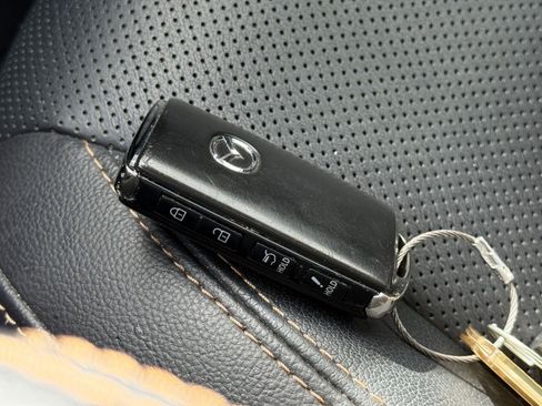 Used 2025 MAZDA CX-70 3.3 Turbo w/ Preferred Package image 23