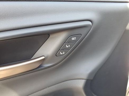 New 2026 Toyota Crown Limited w/ Advanced Technology Package image 10