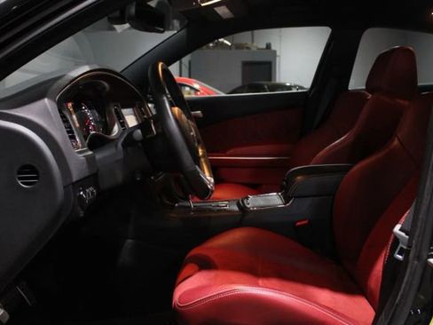 Used 2012 Dodge Charger SRT8 w/ Adaptive Cruise Control Group image 10