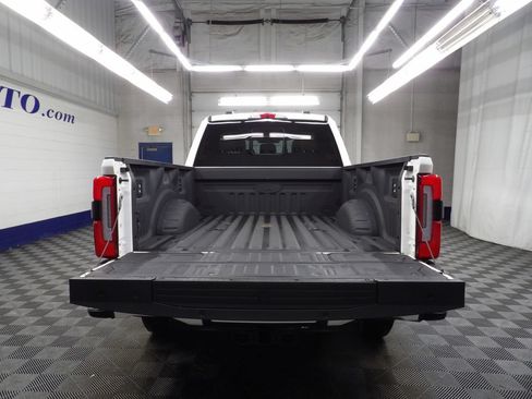 Used 2024 Ford F250 Platinum AWD/4WD image 40