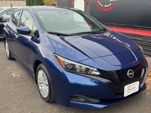 Used 2023 Nissan Leaf S FWD image 5