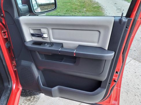 Used 2012 RAM 1500 Big Horn w/ Luxury Group image 18