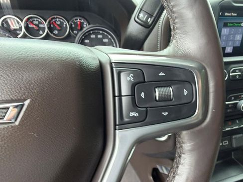 Used 2022 Chevrolet Silverado 1500 RST AWD/4WD image 25