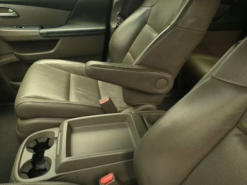 Used 2012 Honda Odyssey EX-L image 22