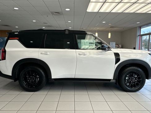 New 2026 Nissan Armada PRO-4X w/ Convenience Package AWD/4WD image 8