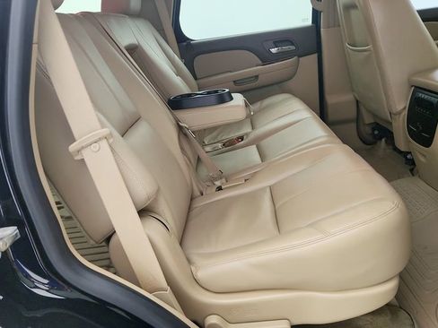Used 2013 Chevrolet Tahoe LT RWD image 29