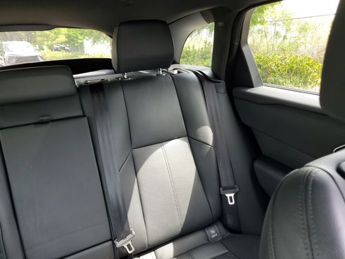 Used 2025 Land Rover Range Rover Velar Dynamic SE image 58