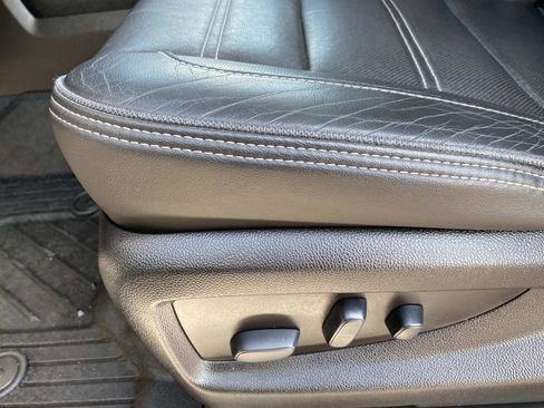 Used 2018 GMC Sierra 1500 Denali w/ Denali Ultimate Package image 21