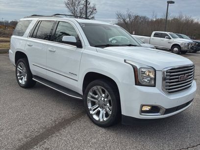 Used 2017 GMC Yukon SLT w/ Premium Edition