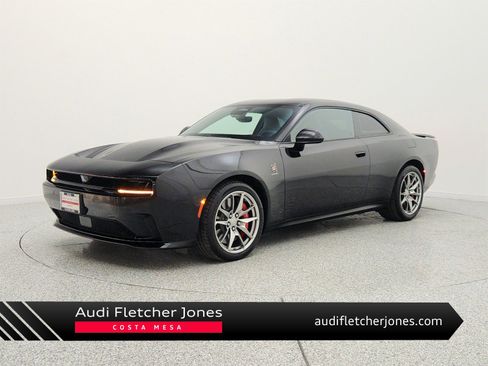 Used 2025 Dodge Charger Daytona Scat Pack w/ Track Pack AWD/4WD image 1