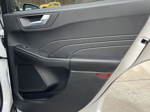 New 2026 Ford Escape ST-Line Select w/ Equipment Group 401A image 27