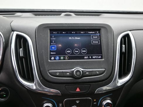 Used 2020 Chevrolet Equinox LT FWD image 13