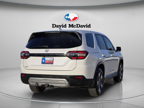 Used 2023 Honda Pilot EX-L image 6