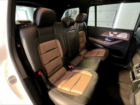 Certified 2021 Mercedes-Benz GLS 63 AMG 4MATIC image 20